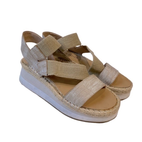 Donald J. Pliner SADIE WOMENS EMBOSSED LEATHER WEDGE SANDALS - Picture 3 of 16